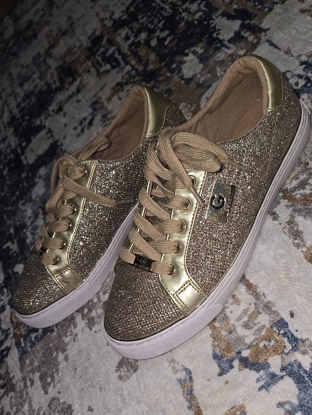 Guess Gold Glitter Sneakers Classic Style
